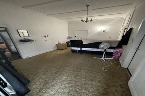 Photo of property in 17 Queen Street, Cambridge, 3434