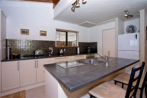 Photo of property in 2/326 Rangatira Road, Beach Haven, Auckland, 0626