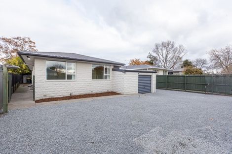 Photo of property in 21 Camelia Place, Islington, Christchurch, 8042