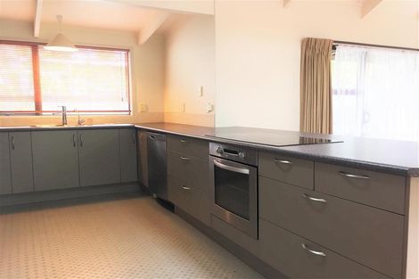 Photo of property in 24 Kereru Street, Henderson, Auckland, 0612