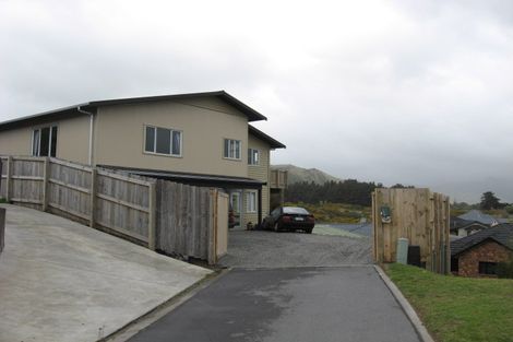 Photo of property in 34 Harry Shaw Way, Raumati South, Paraparaumu, 5032