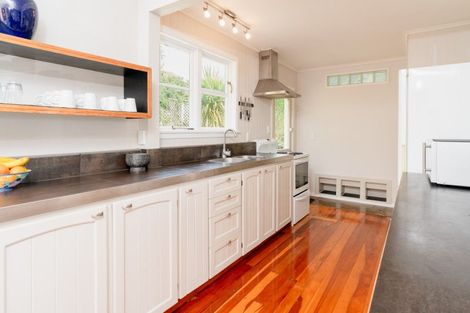 Photo of property in 38 Sidlaw Street, Strathmore Park, Wellington, 6022