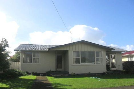 Photo of property in 83 Sutherland Crescent, Westbrook, Palmerston North, 4412