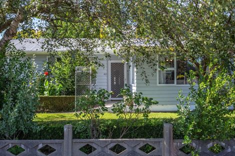 Photo of property in 40 Rhodes Street, Carterton, 5713