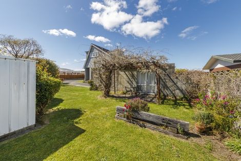 Photo of property in 30a Cargill Avenue, Feilding, 4702