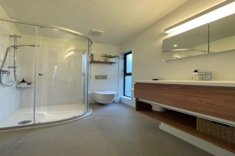 Photo of property in 137a Nevay Road, Miramar, Wellington, 6022