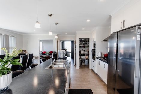 Photo of property in 53 Omega Place, Coastlands, Whakatane, 3120