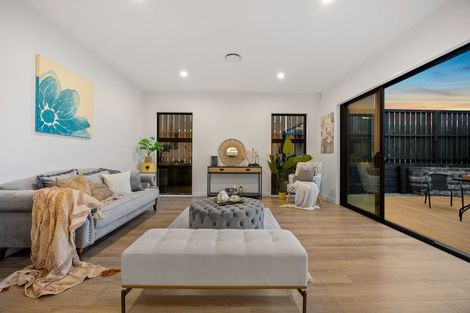 Photo of property in 80 Huanui Drive, Wainui, 0992