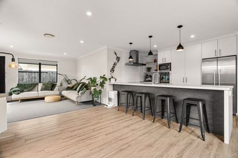 Photo of property in 24 Kuru Place, Papamoa, 3118