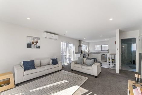 Photo of property in 7 Winnie Close, Acacia Bay, Taupo, 3330
