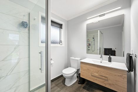 Photo of property in 38 Buddle Road, Wallaceville, Upper Hutt, 5018