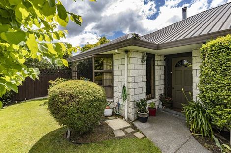 Photo of property in 6 Pearce Place, Kaiapoi, 7630