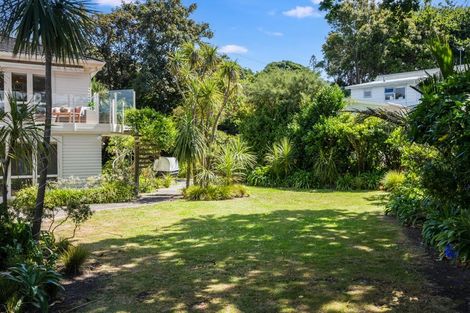 Photo of property in 89 Paremata Road, Paremata, Porirua, 5024