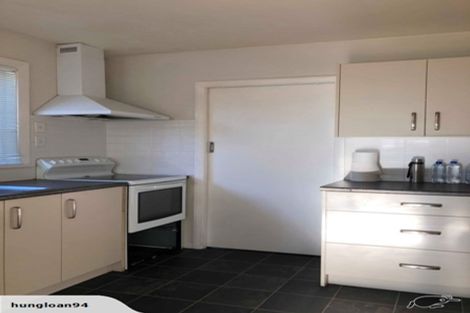 Photo of property in 70 Memorial Avenue, Ilam, Christchurch, 8053