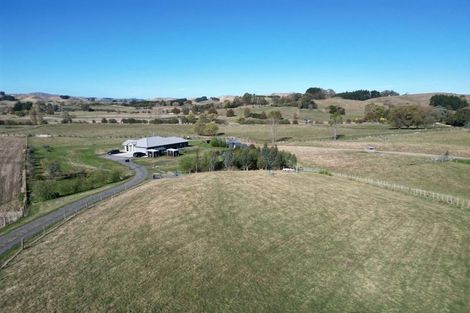 Photo of property in 52 Highlands Drive, Waipawa, 4210