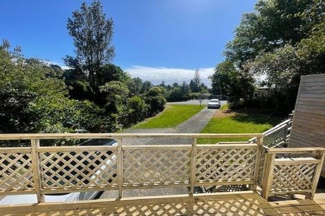Photo of property in 2/1 Bronwyn Place, Torbay, Auckland, 0630