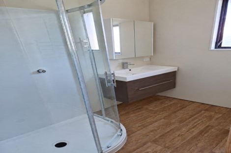 Photo of property in 42b Hall Avenue, Mangere, Auckland, 2022