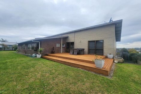 Photo of property in 8b Julian Place, Westown, New Plymouth, 4310