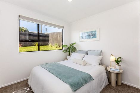 Photo of property in 49 Handyside Street, Tawa, Wellington, 5028
