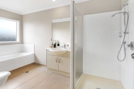 Photo of property in 24 Birchlands Road, Flat Bush, Auckland, 2019