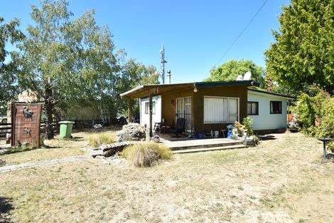 Photo of property in 9 Sutherland Road, Omarama, 9412