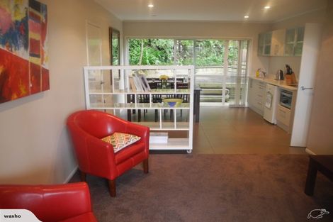Photo of property in 36 Sylvan Park Avenue, Milford, Auckland, 0620