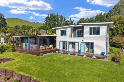 Photo of property in 105 Waterfall Road, Paraparaumu, 5032