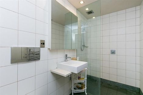 Photo of property in The Wellington Suites, 385/233 Cuba Street, Te Aro, Wellington, 6011