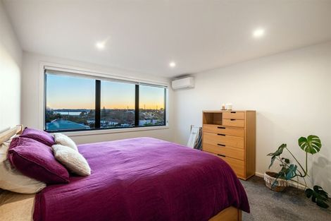 Photo of property in 14b Corrella Road, Belmont, Auckland, 0622