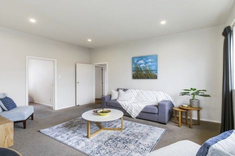 Photo of property in 11 Baldwin Street, Moera, Lower Hutt, 5010