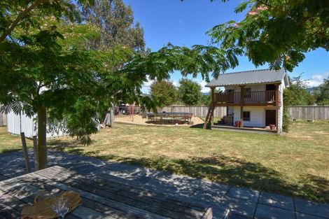 Photo of property in 4 Hartley Avenue, Carterton, 5713