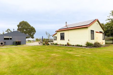 Photo of property in 4 Newcastle Street, Riversdale, 9776