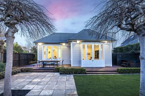 Photo of property in 41 Leinster Road, Merivale, Christchurch, 8014