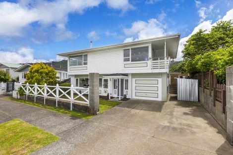 Photo of property in 27 Kentucky Street, Totara Park, Upper Hutt, 5018
