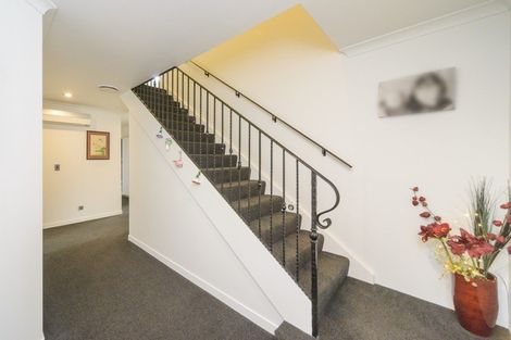 Photo of property in 14 Pegasus Place, Kelvin Grove, Palmerston North, 4414