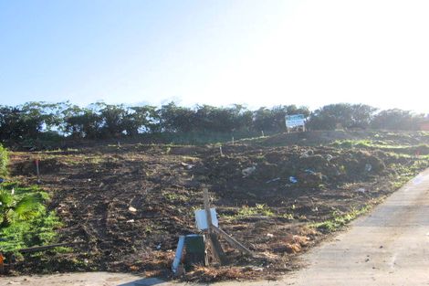 Photo of property in 29 Fairchild Avenue, Goodwood Heights, Auckland, 2105