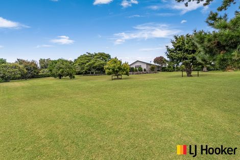 Photo of property in 31 Church Road, Ardmore, Papakura, 2582