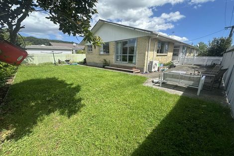Photo of property in 25c Ward Street, Trentham, Upper Hutt, 5018