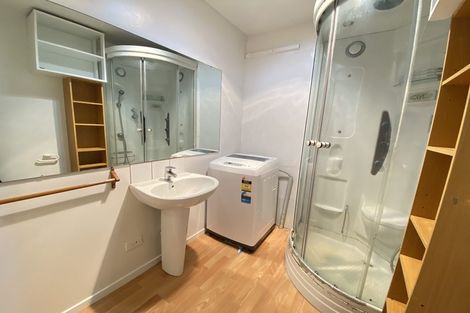 Photo of property in 64 Manuka Road, Glenfield, Auckland, 0629