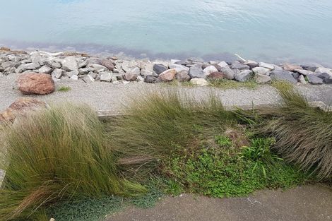 Photo of property in Marrakech Cafe, 24/305 Evans Bay Parade, Hataitai, Wellington, 6021