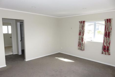 Photo of property in 5 Bathgate Street, Johnsonville, Wellington, 6037