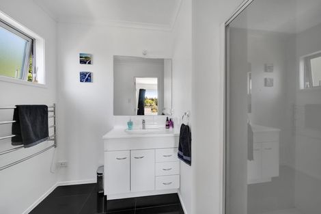 Photo of property in 27c Penrod Drive, Bell Block, New Plymouth, 4312