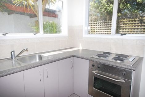 Photo of property in 2/3 Camden Road, Sandringham, Auckland, 1025