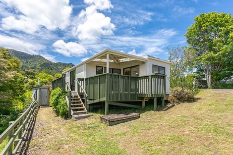Photo of property in 420 Bellville Drive, Coromandel, 3506