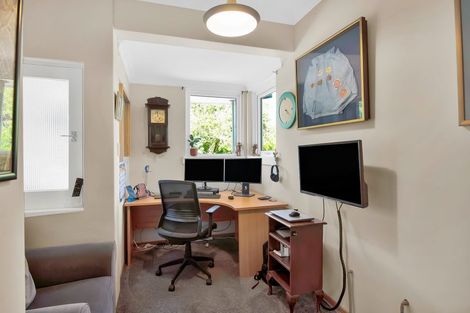 Photo of property in 63 Poplar Avenue, Raumati South, Paraparaumu, 5032