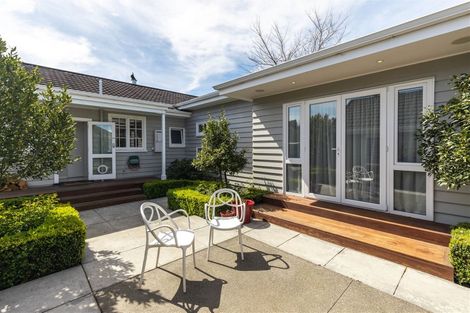 Photo of property in 4 Bradshaw Terrace, Riccarton, Christchurch, 8011