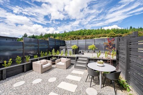 Photo of property in 6 Platinum Ridge, Wanaka, 9305