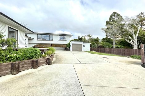 Photo of property in 10 Fenton Terrace, Cockle Bay, Auckland, 2014
