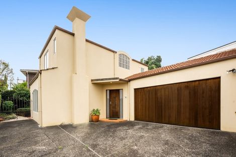 Photo of property in 1/29 Harley Road, Takapuna, Auckland, 0622