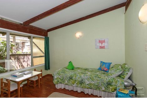 Photo of property in 1/112 Te Atatu Road, Te Atatu South, Auckland, 0610